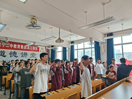 新建 DOCX 文档557.png