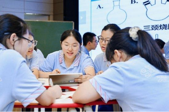 成都石室中学学习推送167.png