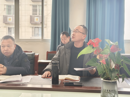 初三年级会66.png