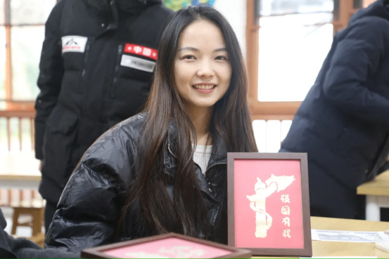 邓飞霞-语文教师-育人故事126.png