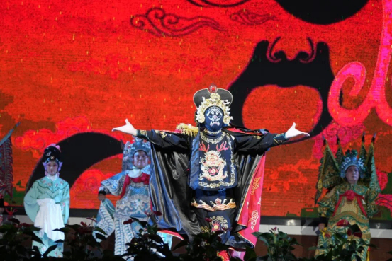 2026.5.27 文艺晚会新闻稿4893.png